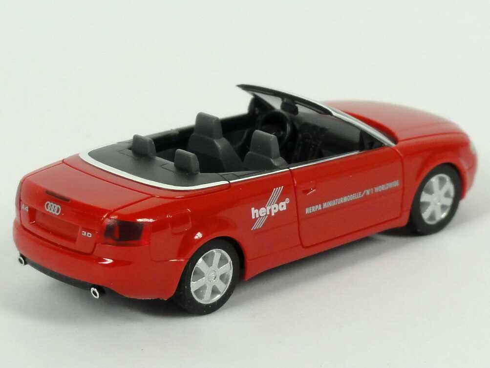 Foto 1:87 Audi A4 Cabrio 3.0 19. Herpa IAA, Spielwarenmesse Nürnberg 2002 herpa