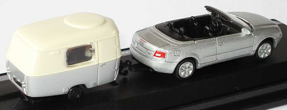 Foto 1:87 Audi A4 Cabrio 3.0 silber-met. mit Wohnwagen Malibu International 06000