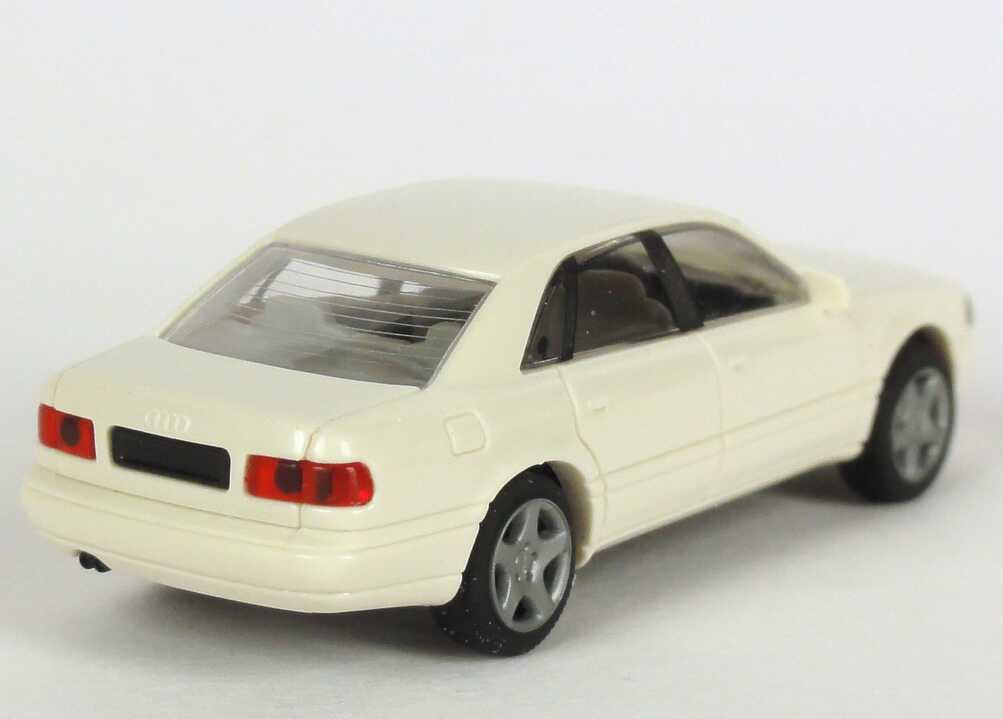 Foto 1:87 Audi A8 (D2) weiß Werbemodell Verpackungsaufdruck Vorsprung durch Technik Rietze 2000000020005