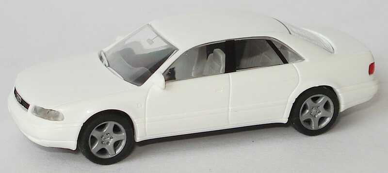 Foto 1:87 Audi A8 (D2) weiß Rietze 10590