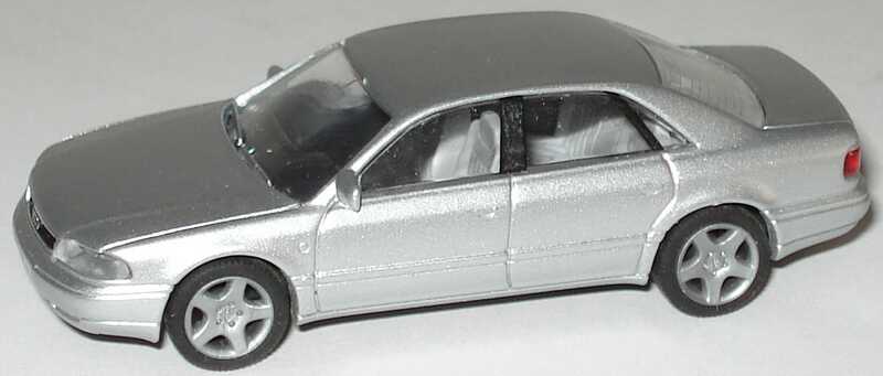 Foto 1:87 Audi A8 (D2) silber-met. Rietze