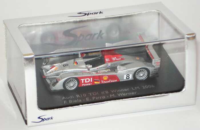 Foto 1:87 Audi R10 TDI 24h von Le Mans 2006 Nr.8 Biela/Pirro/Werner, Siegerfahrzeug Spark 87S004