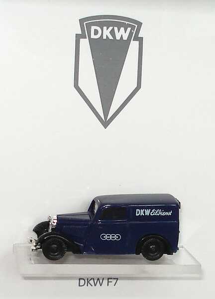 Foto 1:87 Audi Set-Packung 60 Jahre Auto Union 1932 - 1992 (Audi Front, DKW F7, Horch 850 Lim., Wanderer W21, DKW F89L, NSU Ro80, Audi quattro, Audi 100 Avant gerahmt)