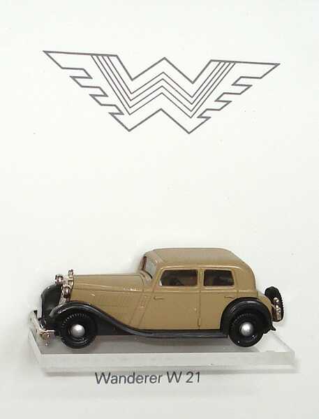 Foto 1:87 Audi Set-Packung 60 Jahre Auto Union 1932 - 1992 (Audi Front, DKW F7, Horch 850 Lim., Wanderer W21, DKW F89L, NSU Ro80, Audi quattro, Audi 100 Avant gerahmt)