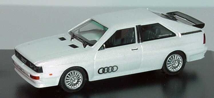 Foto 1:87 Audi Setpackung 25 Jahre quattro (Audi quattro weinrot-met. (1980) + Audi quattro perlmutt-met. (2005)) herpa 273916