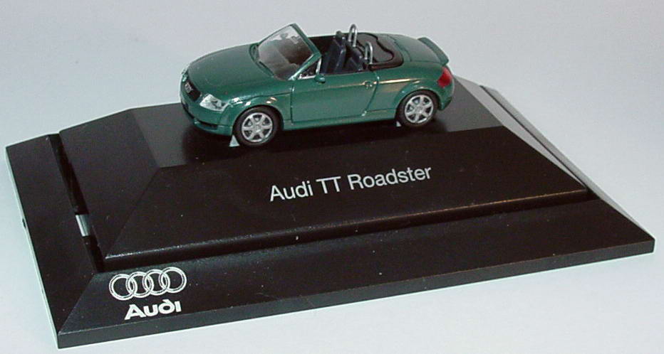 Foto 1:87 Audi TT Roadster (8N) mit Heckspoiler steppengras-pearleffect Werbemodell Rietze 5019900532