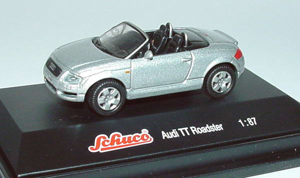 Foto 1:87 Audi TT Roadster (8N) mit Heckspoiler silber-met. Schuco 21608