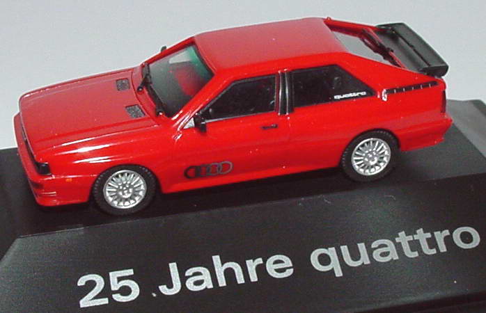 Foto 1:87 Audi quattro tornadorot 25 Jahre quattro Werbemodell herpa 00677