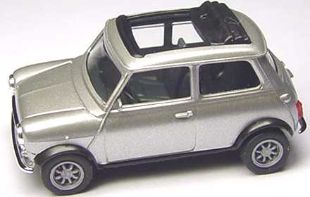 Foto 1:87 Austin Mini Cooper mit Rolldach (offen) silber-met. herpa