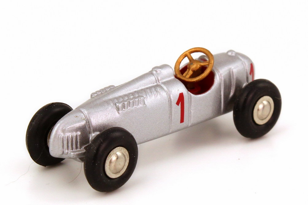 Foto 1:87 Auto-Union Typ C (1936) silber-met. Nr.1 Schuco Piccolo