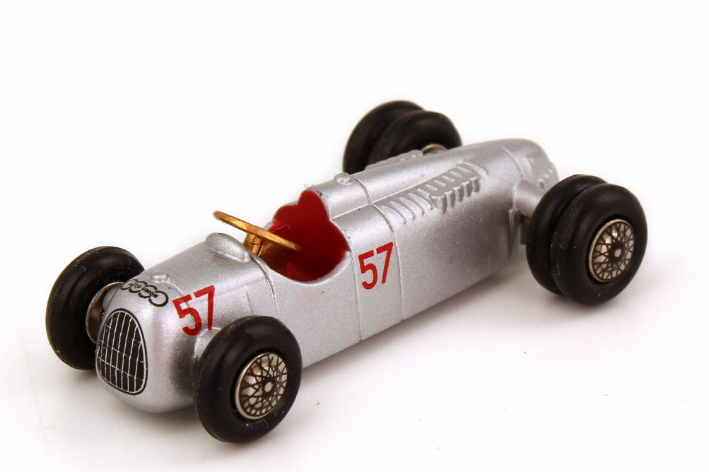 Foto 1:87 Auto-Union Typ C silber-met. Nr.57, Hans Stuck Shelsley-Walsh-Bergrennen 1937 Schuco Piccolo 01362