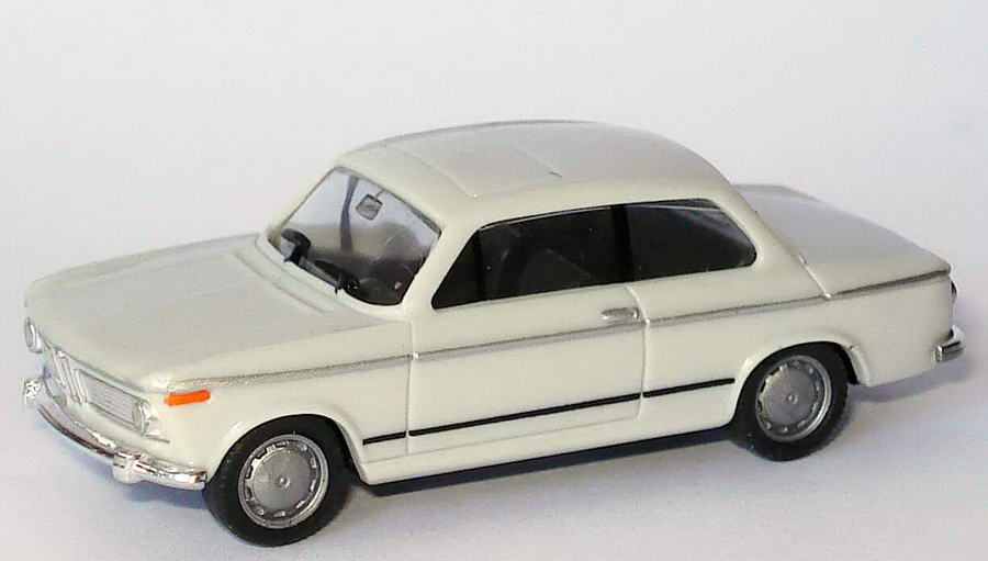 Foto 1:87 BMW 1602 grauweiß herpa 022309/150743