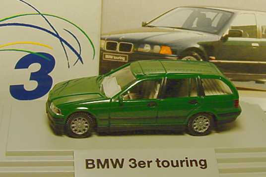 Foto 1:87 BMW 320i touring grün Werbemodell Wiking 80419419971