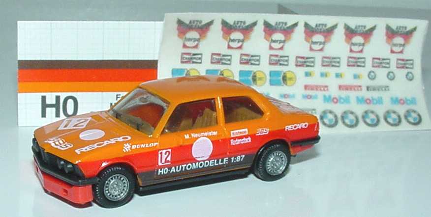 Foto 1:87 BMW 3er 323i (E21) herpa Motorsport Nr.12, M. Neumeister (mit Naßschiebebogen) herpa 3562