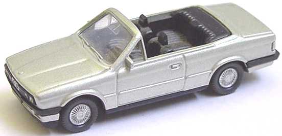 Foto 1:87 BMW 325i Cabrio (E30) champagner-met. Wiking 19100