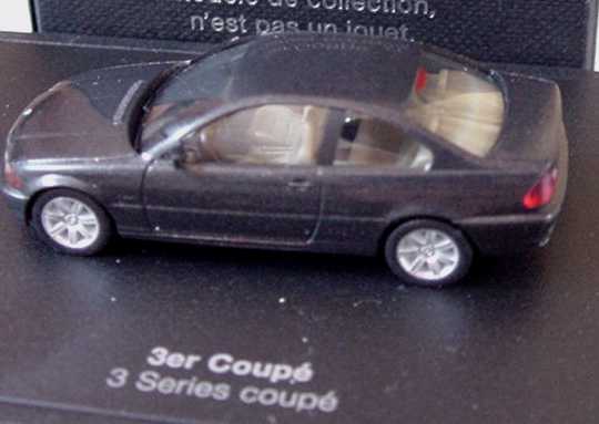 Foto 1:87 BMW 328i Coupé (E46) schwarz-met. Werbemodell herpa 80419423120