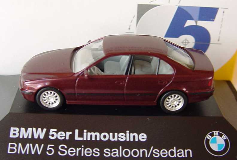 Foto 1:87 BMW 520i (E39) dunkelweinrot-met. (BMW, Die neue BMW 5er-Limousine) herpa 80419419979