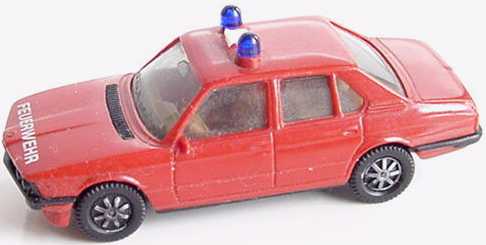 Foto 1:87 BMW 528i (alt, mit Spoiler) Feuerwehr rot herpa 4051