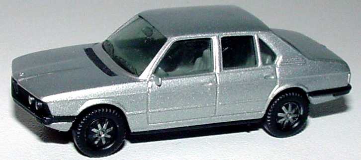 Foto 1:87 BMW 528i (E12) silber-met. herpa 3015