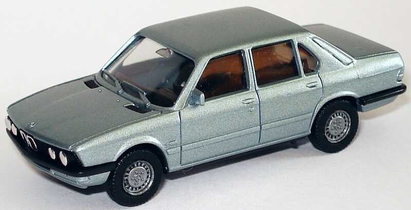 Foto 1:87 BMW 528i (E28) blausilber-met. herpa 3041