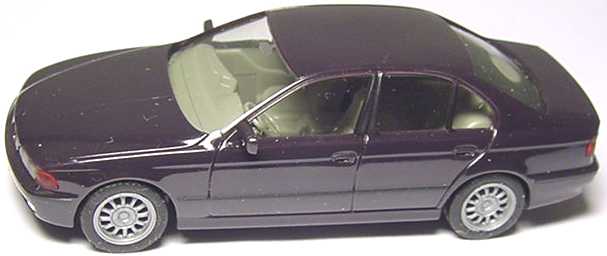 Foto 1:87 BMW 528i (E39) dunkelviolett herpa 021920