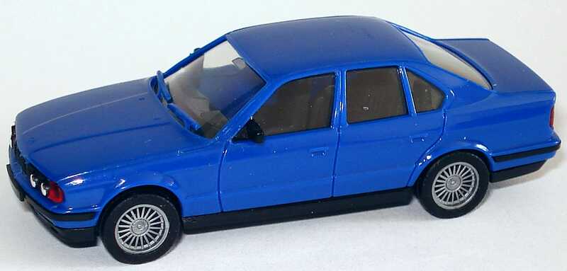 Foto 1:87 BMW 535i (E34) blau, Alpina-Felgen herpa 020656