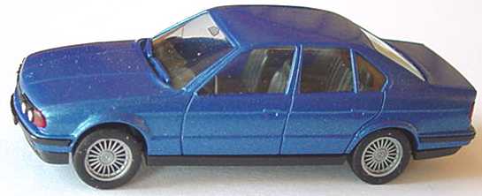 Foto 1:87 BMW 535i (E34) royalblau-met. herpa 030656