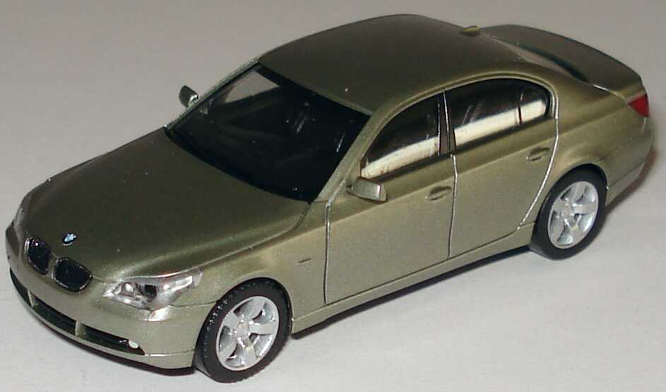 Foto 1:87 BMW 5er (E60) olivin-met. herpa 80410153194