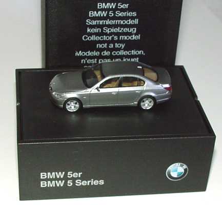 BMW 5er (E60) schwarz herpa 023191 in der 1zu87.com Modellauto-Galerie