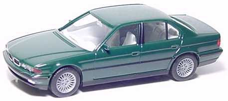 Foto 1:87 BMW 740i Facelift (E38 LCI) dunkelgrün herpa