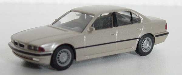 Foto 1:87 BMW 740i (E38) rauchsilber-met. herpa 031646