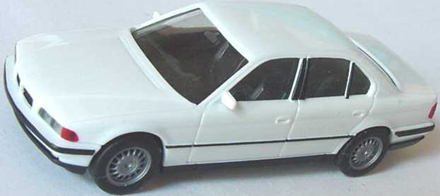 Foto 1:87 BMW 740i (E38) weiß herpa 021647