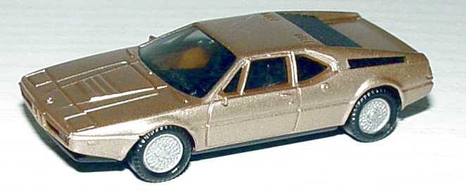 Foto 1:87 BMW M1 champagner-met. herpa 3018