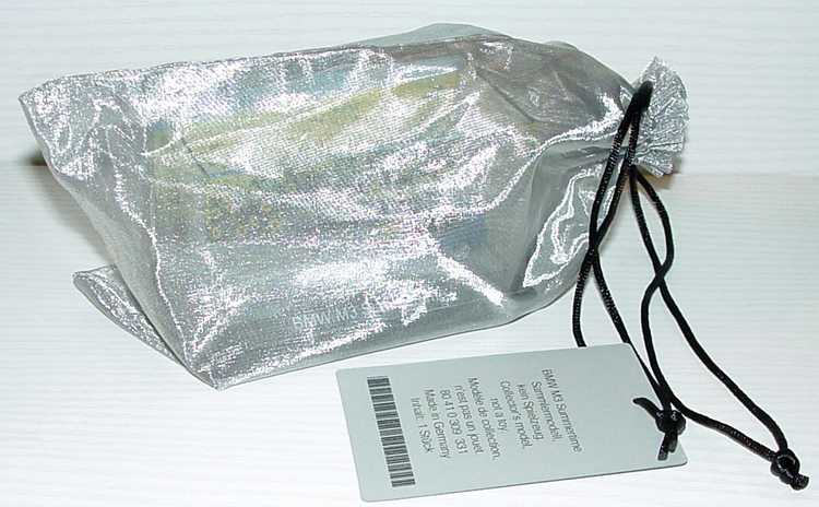 Foto 1:87 BMW M3 Coupé (E46) blau Summertime Diorama Werbemodell herpa 80410309331