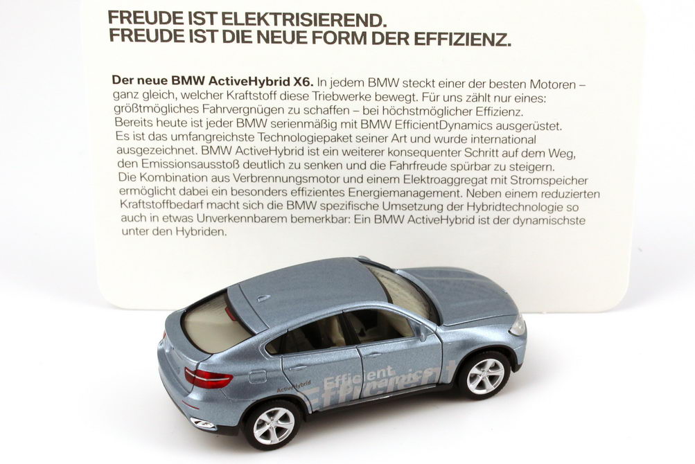 Foto 1:87 BMW X6 ActiveHybrid 63. IAA 2009 - Erleben, was bewegt. herpa 293082