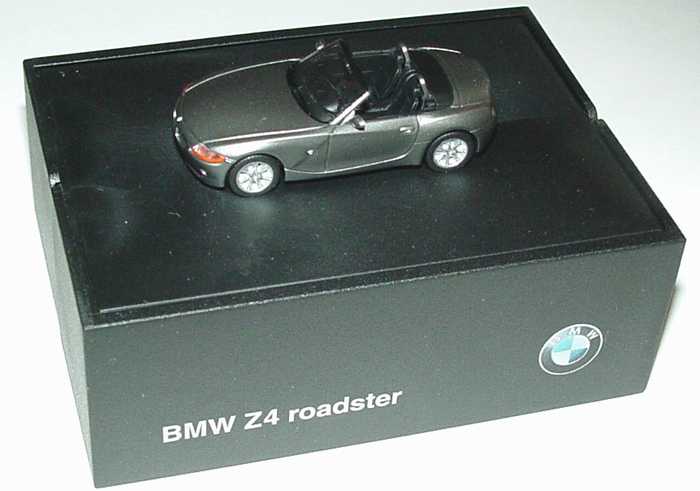 Foto 1:87 BMW Z4 grau-met. Werbemodell herpa 80410144024