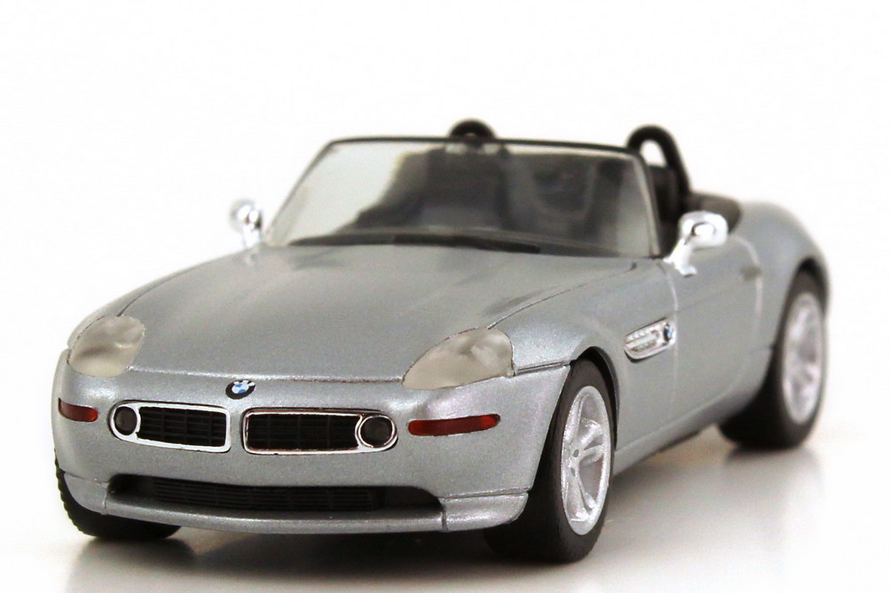 Foto 1:87 BMW Z8 Roadster (E52) titansilber-met. James Bond 007 - The World Is Not Enough Werbemodell herpa 80410007665