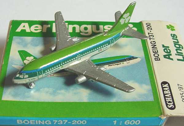 Foto 1:600 Boeing B 737-200 Air Lingus Schabak