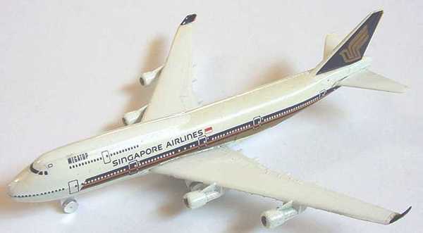 Foto 1:600 Boeing B 747 Megatop Singapore Airlines Schabak