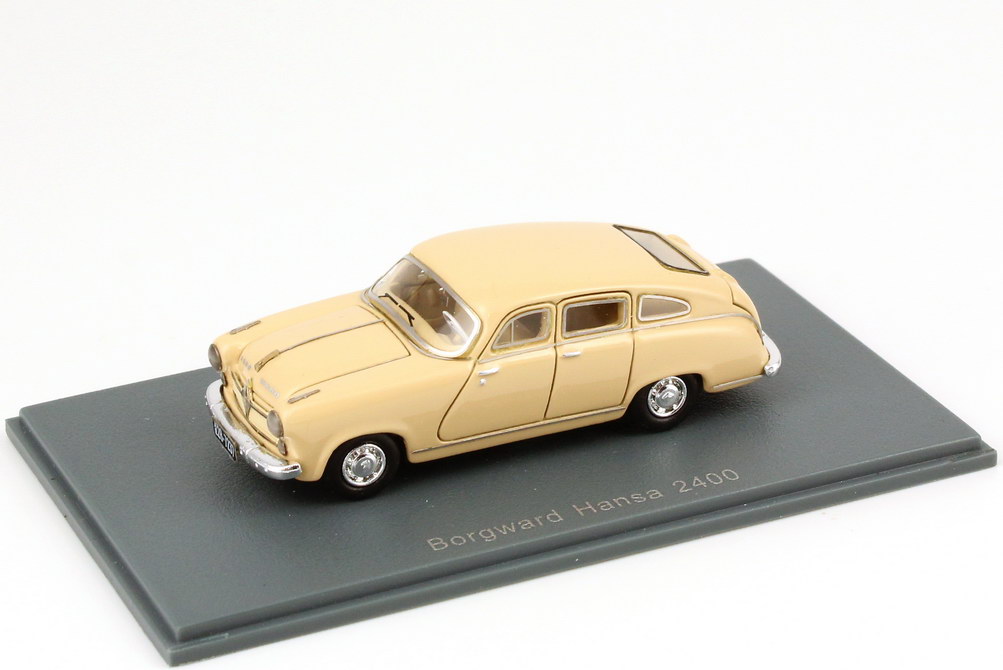 Foto 1:87 Borgward Hansa 2400 Schrägheck (1955) beige NEO Scale Models 87237