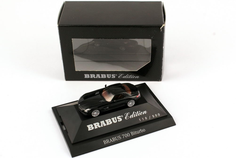 Foto 1:87 Brabus 700 Biturbo (Basis Mercedes-Benz SLS AMG (C197)) schwarz (Brabus-Edition) herpa