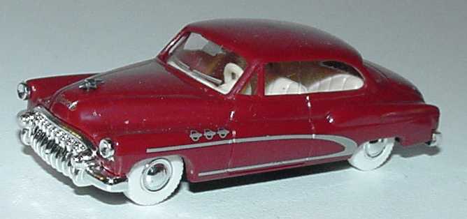 Foto 1:87 Buick Super 1950 dunkelviolett, weiße Reifen Praliné 84704