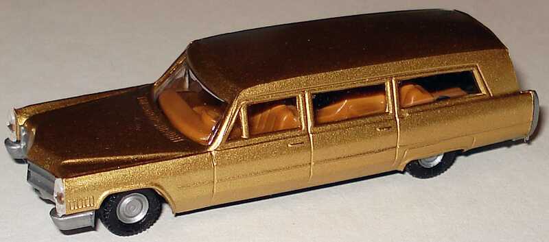Foto 1:87 Cadillac Fleetwood Station Wagon lang (1966) gold-met. Praliné