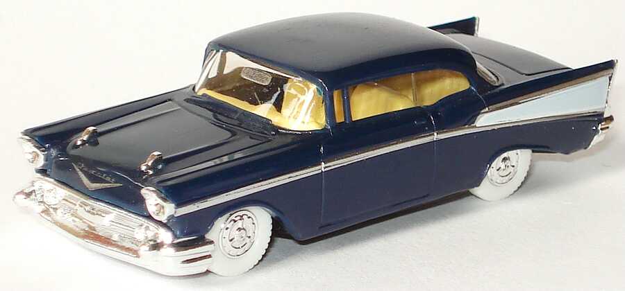 Foto 1:87 Chevrolet Bel Air ´57 dunkelblau/weiß Praliné