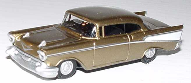 Foto 1:87 Chevrolet Bel Air ´57 olivgrünmet./weiß Praliné 5004