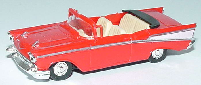 Foto 1:87 Chevrolet Bel Air Cabrio (1957) de Luxe rotorange Praliné 5005