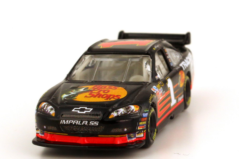 Foto 1:87 Chevrolet Impala SS NASCAR 2008 Dale Earnhardt, Bass Pro Shops Nr.1, Martin Truex Jr. (Daytona 500 Edition) Winners Circle 70585