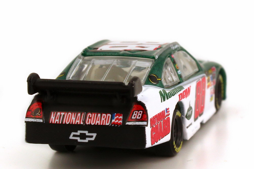 Foto 1:87 Chevrolet Impala SS NASCAR 2008 Hendrick Motorsports, AMP, National Guard Nr.88, Dale Earnhardt Jr. (Daytona 500 Edition) Winners Circle 70469