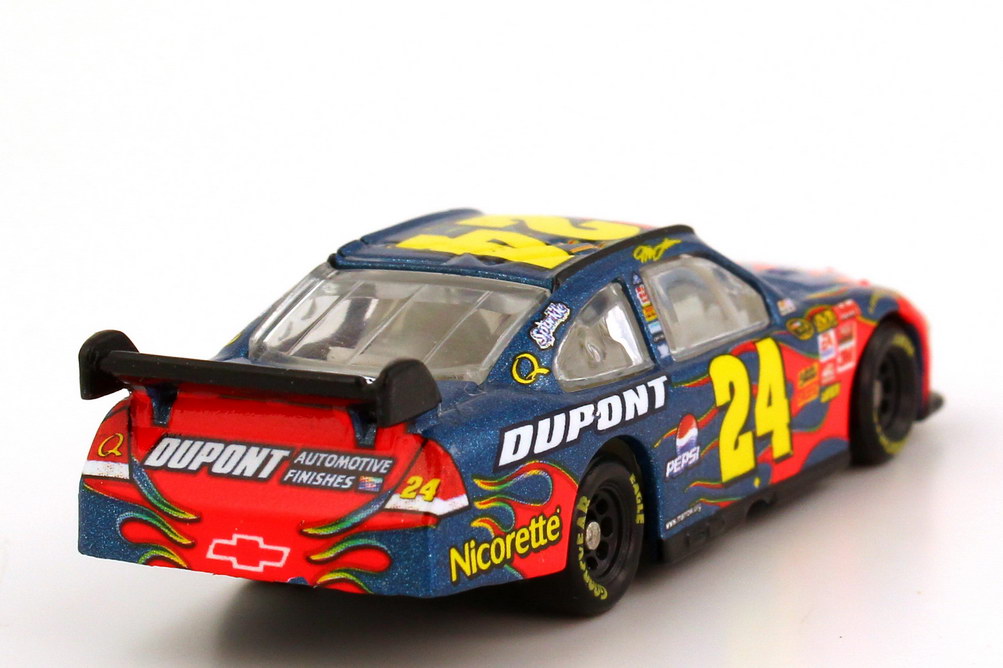 Foto 1:87 Chevrolet Impala SS NASCAR 2008 Hendrick Motorsports, Dupont Nr.24, Jeff Gordon (Daytona 500 Edition) Winners Circle 70466