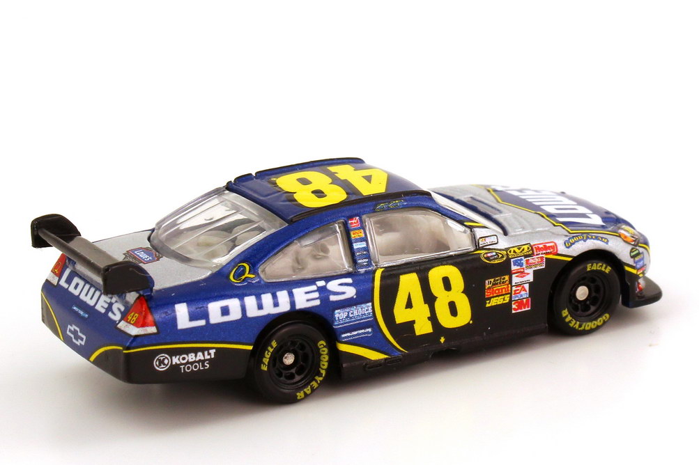 Foto 1:87 Chevrolet Impala SS NASCAR 2008 Hendrick Motorsports, Lowe´s Nr.48, Jimmie Johnson Winners Circle 70526